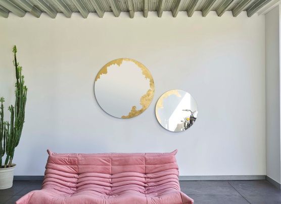 DEKNUDT MIRRORS Photo 5