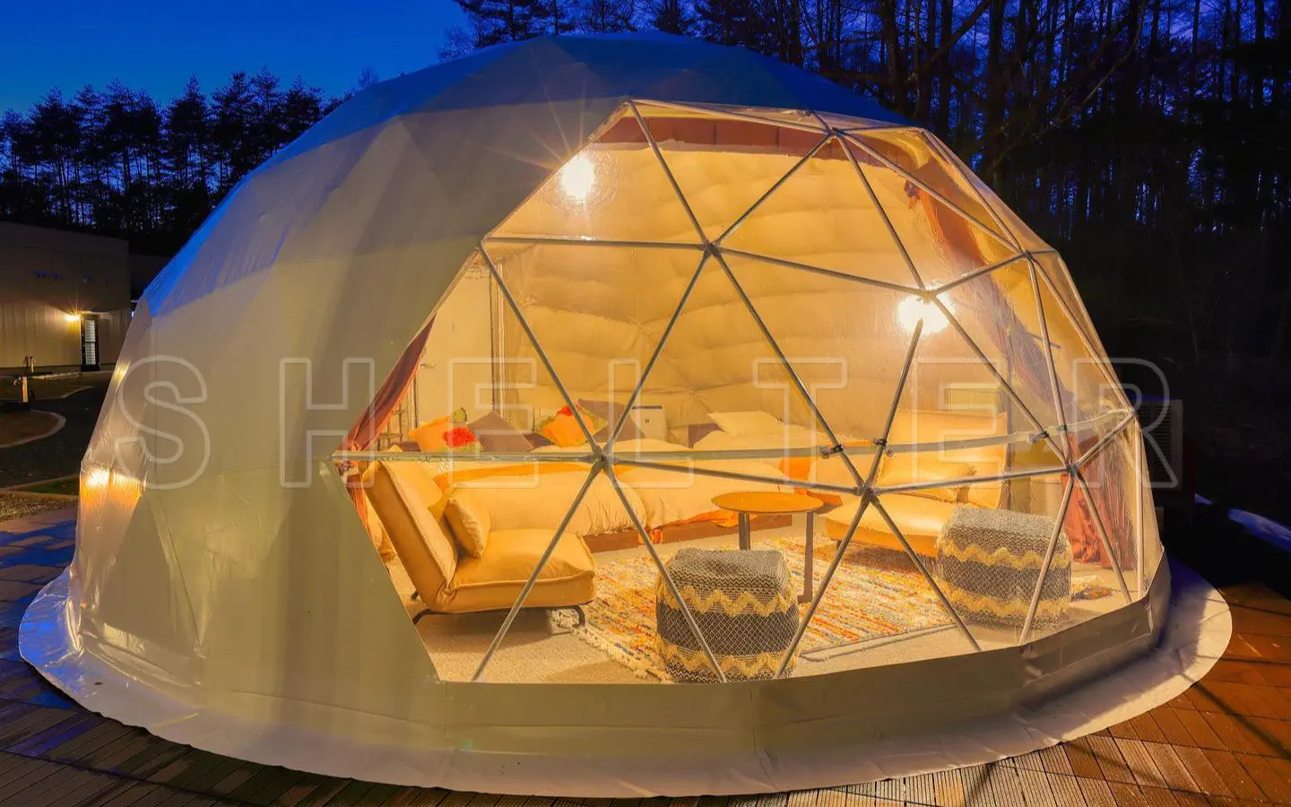 Световой купол из стали - 7M GLAMPING DOME - Shelter Dome - изогнутый / с  люком дымоудаления / прозрачный