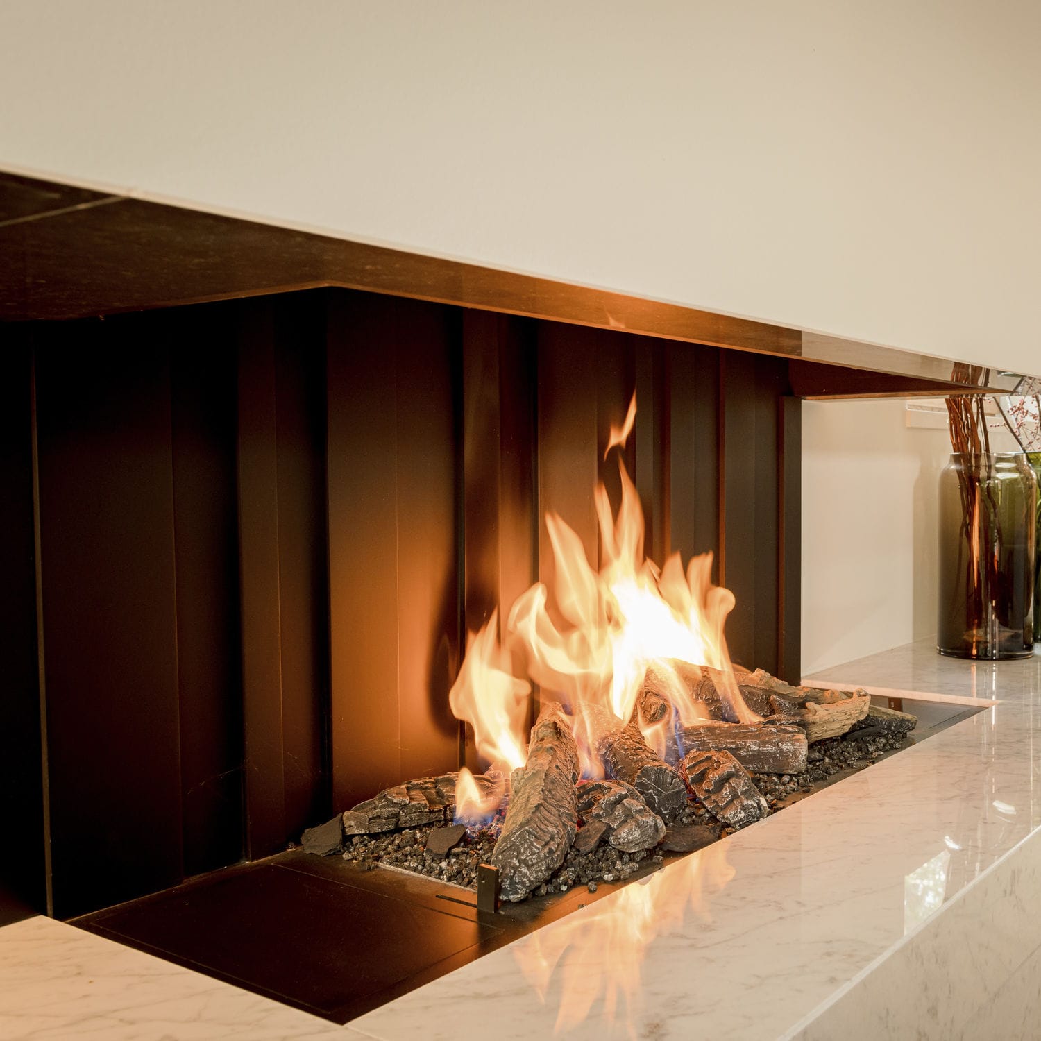 Газовый камин - URBAN MF BESPOKE G 3S - Metalfire Architectural fireplaces  - современный / с открытой топкой / прямоугольный