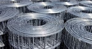 металлическая сетка для заграждения / из гальванизированной стали