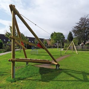канатная дорога для игровой площадки