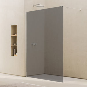 фиксированная перегородка для душа 1