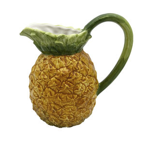 кувшин из керамики