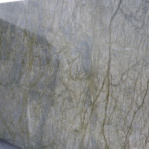 плита из камня из гранита