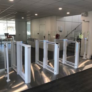 быстрая дорожка для автоматического контроля доступа