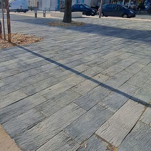 уличная плитка из бетона