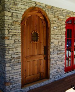 входная дверь