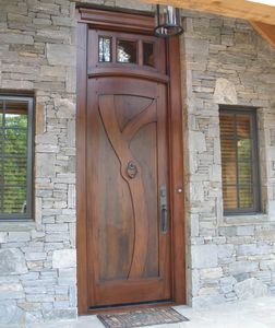 входная дверь