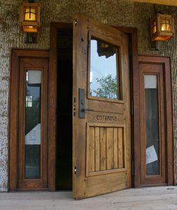 входная дверь