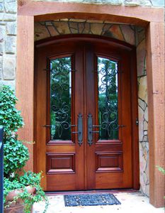 входная дверь