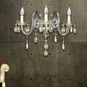 классический настенный светильник
