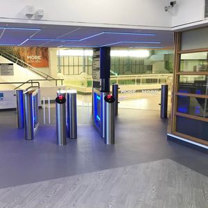 быстрая дорожка для автоматического контроля доступа