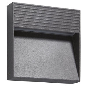 современный настенный светильник