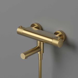 однорычажный смеситель для ванны