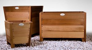кадка для садовых растений из дерева