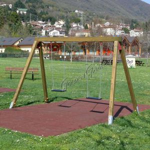 качели из дерева