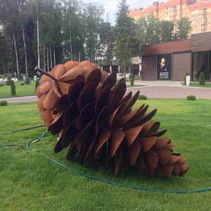 скульптура из кортеновской стали