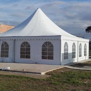 натяжная конструкция на металлическом каркасе