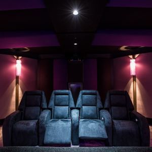 кресло для кинотеатра из ткани