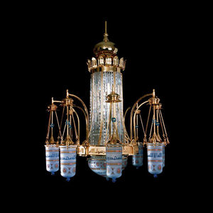 классическая люстра