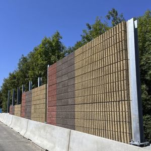 звукоизоляционная стена с модульными панелями
