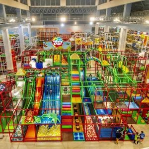 игровая конструкция для общественных учреждений