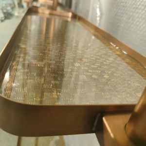 армированная стеклянная панель