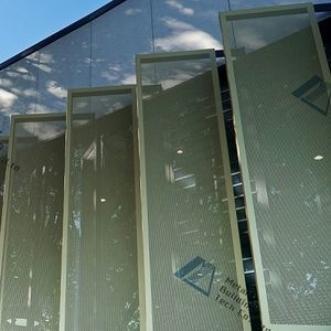 перфорированное листовое железо