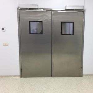 промышленные ворота качающиеся
