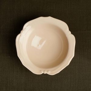 чашка из глазированной керамики