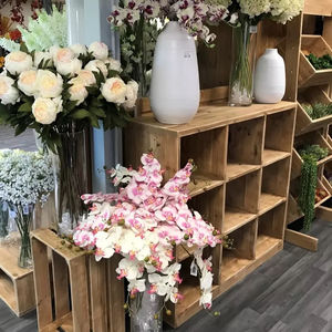 современный стеллаж