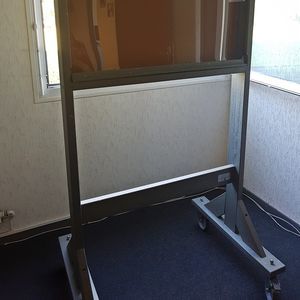 напольное информационное табло