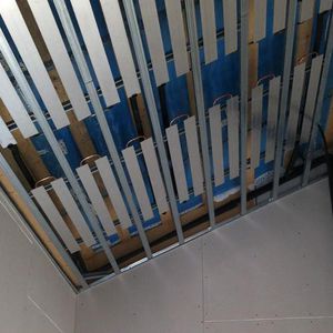 подвесной потолок из гипса