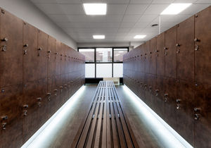 шкафчик для раздевалки из дерева