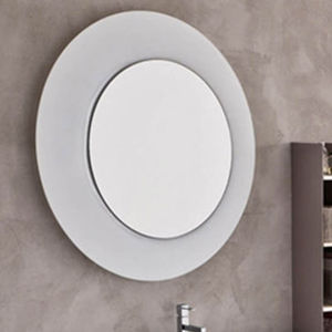 настенное зеркало для ванной комнаты 1