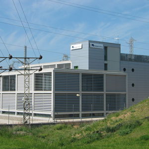 солнцезащитное устройство из алюминия