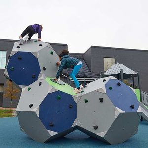 приспособление для лазания для игровой площадки