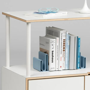держатель для книг из пластика