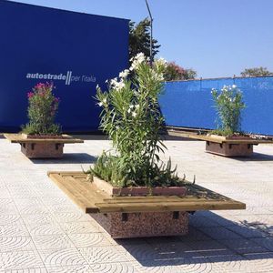 кадка для садовых растений из бетона