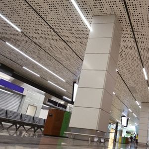 подвесной потолок из алюминия