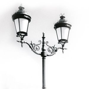 городской фонарный столб