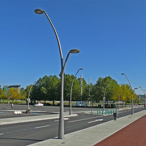городской фонарный столб