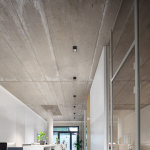 выступающий даунлайт 1