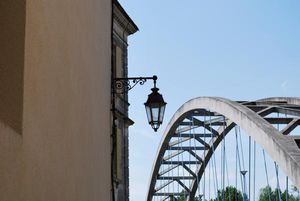 классический настенный светильник