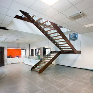 лестница с поворотом на 180°