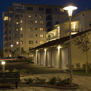 городской фонарный столб