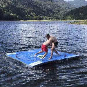 ковер для борьбы на воде 1