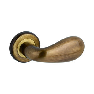 дверная ручка