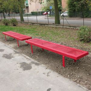 современная общественная скамейка 1