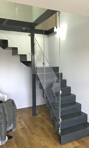лестница с поворотом на 90°